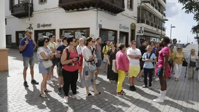 El Cabildo de Lanzarote bloquea los permisos de 1.348 camas turísticas que aún no se han construido