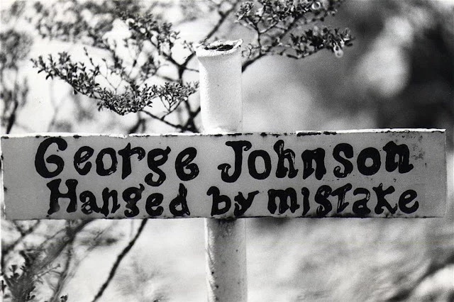 Ahorcado por error: la lápida que conmemora a George Johnson, víctima de ejecución injusta en 1882 [ENG]
