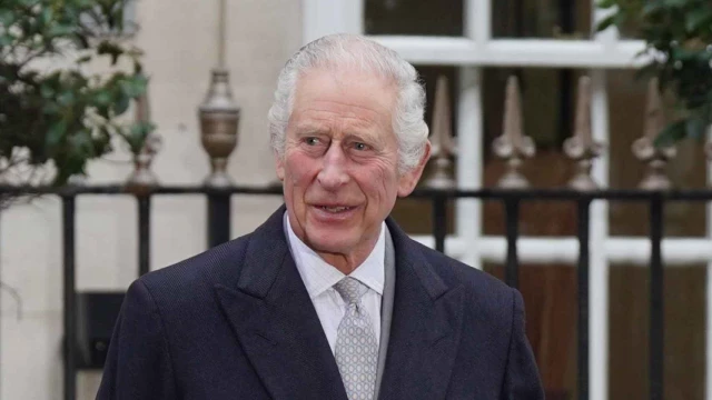 El Palacio de Buckingham se estaría preparando para un funeral inminente: "Carlos III se encuentra muy enfermo"