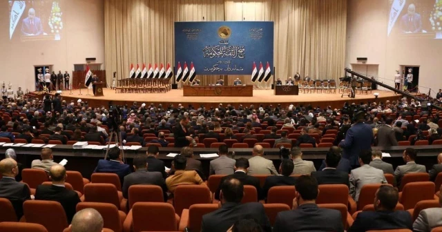 El Parlamento de Irak penaliza las relaciones homosexuales y el cambio de sexo con hasta 15 años de cárcel