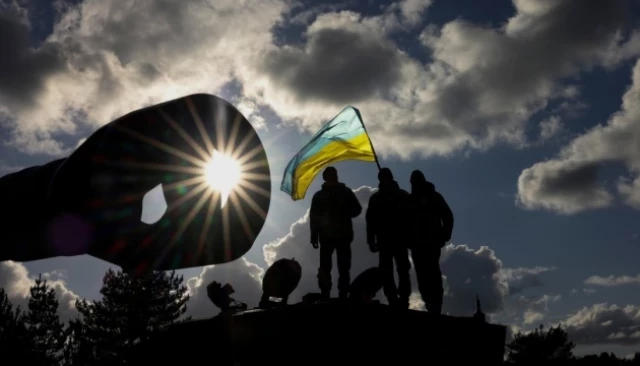 Ucrania podrá iniciar operaciones contraofensivas limitadas a finales de 2024 o principios de 2025