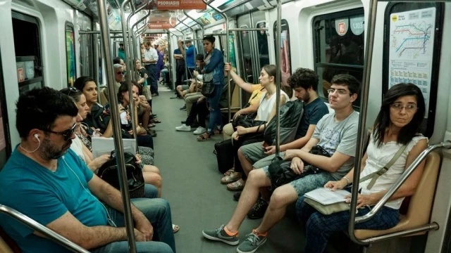 El metro de Buenos Aires sube más de 500% en un mes y se suma a los aumentos en los trenes
