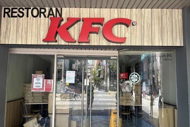 KFC cierra más de 100 restaurantes en Malasia en medio de un boicot a favor de Palestina [ENG]