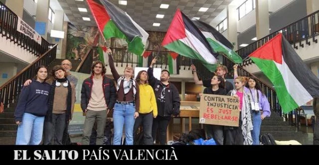 Estudiantes y organizaciones pro palestinas acampan en la Universidad de València