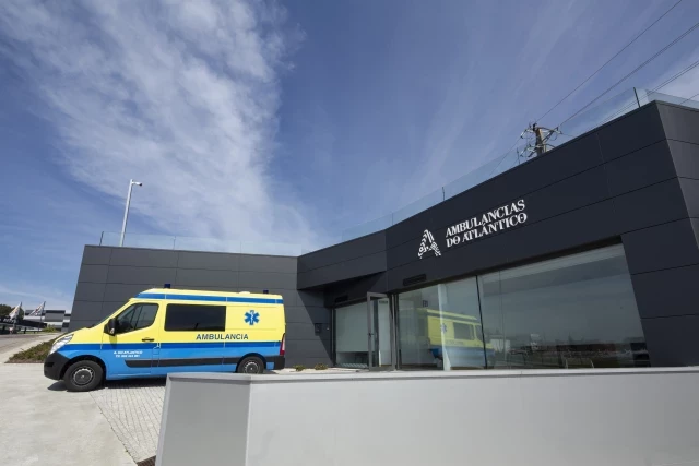 Ambulancias do Atlántico debe 120.000 euros a Repsol y ya hay empresas de cobro a morosos en sus oficinas