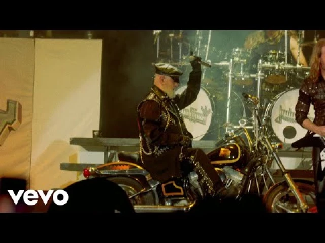 Judas Priest - Panic Attack (Video oficial)
