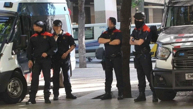Matan a un hombre a tiros a plena luz del día en Barcelona