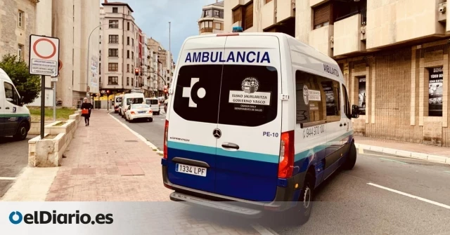Paralizada la nueva contrata de ambulancias en Euskadi por las sanciones de La Pau en la Inspección de Trabajo