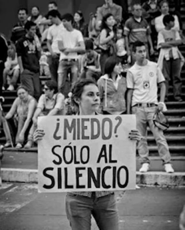 La universidad española ante el genocidio: el silencio y el clamor