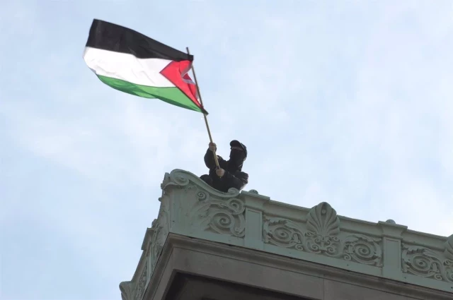 La televisión pública irlandesa dice que Irlanda, España y otros países de la UE reconocerían a Palestina el 21 de mayo