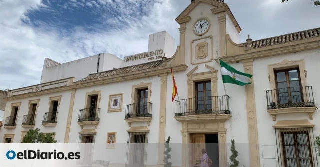 Un fondo buitre compra la deuda de un pueblo de Sevilla y pide el embargo de los bienes municipales para cobrarla