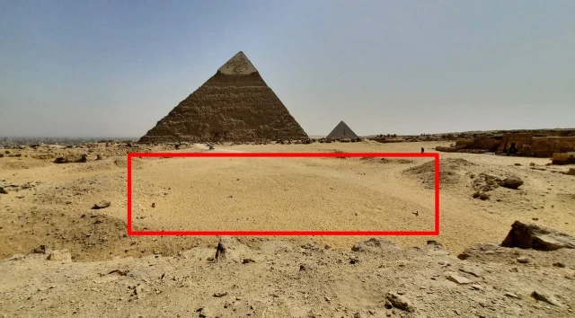 Arqueólogos descubren que hay una estructura desconocida enterrada a entre 2 y 10 metros de profundidad junto a las pirámides de Giza