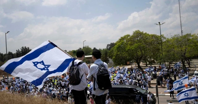 Ministros de Netanyahu se unen a la "Marcha a Gaza" de la extrema derecha israelí y exigen la expulsión de los palestinos [ENG]