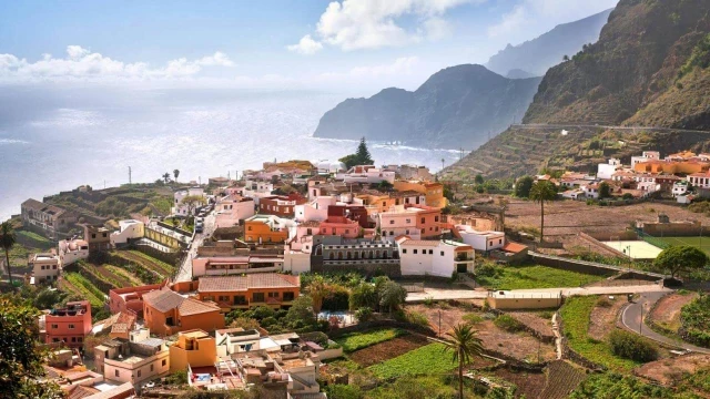 La Gomera, ante el drama de la Canarias vaciada: "No tenemos nada que ofrecer a los jóvenes"
