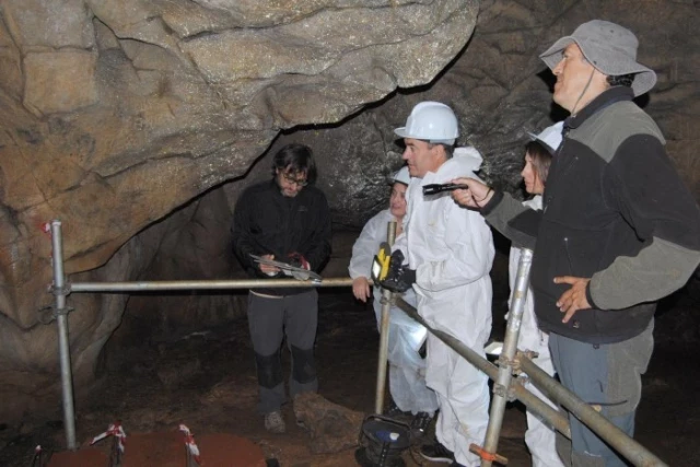 Cova Eirós, la huella prehistórica en Galicia