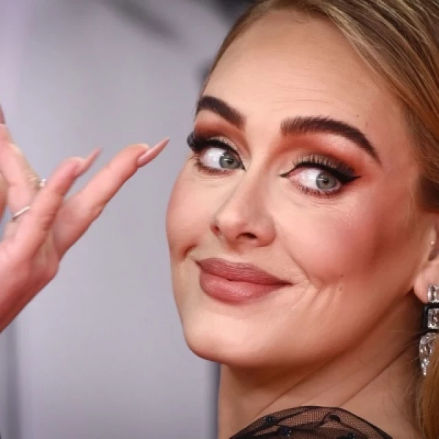 "No seas ridículo": La épica respuesta de Adele a un comentario homofóbico