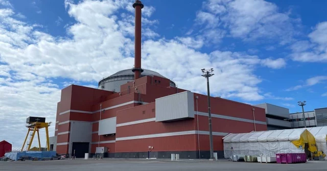 El nuevo reactor finés OL3 fuera de servicio por un fallo en una turbina