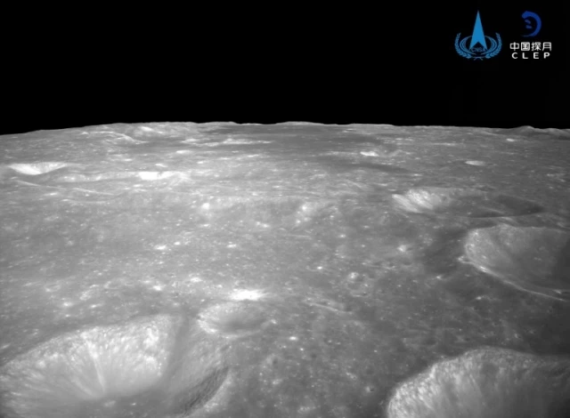 La sonda china Chang'e-6 despegó con éxito de la Luna cargando muestras tomadas en la cara oculta del satélite terrestre, algo inédito en la exploración espacial, informó este martes la prensa estatal
