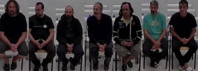 La Audiencia de Barcelona ordena investigar la querella por torturas que un CDR presentó contra 11 guardias civiles