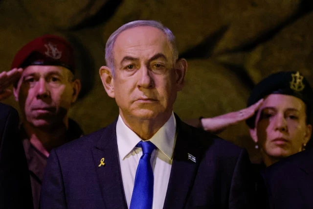 Washington Post: Netanyahu se esfuerza por mantener el Gobierno en medio de rebeliones crecientes