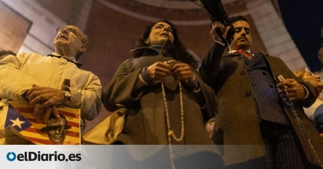 La Justicia autoriza una concentración para "rezar el rosario" frente a la sede del PSOE en la jornada de reflexión