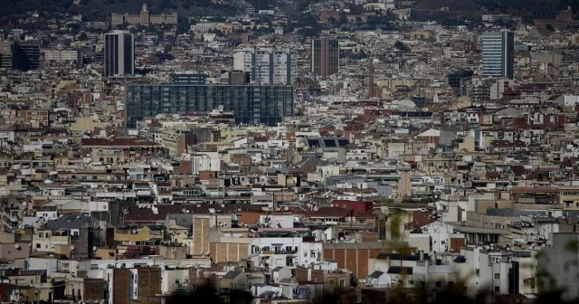 Los fondos de inversión y los compradores extranjeros disparan el coste de la vivienda en España