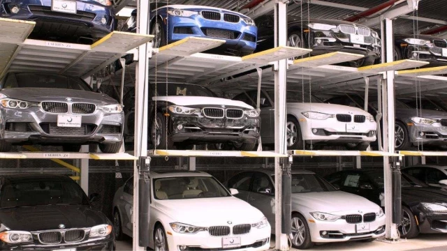 Así funciona el negocio de importar coches 'a la carta' desde Alemania: "El mismo BMW, pero lleno de extras y un 10% más barato"