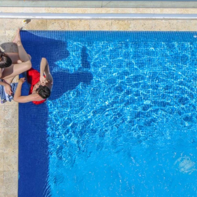 Baleares abre la puerta a legalizar más de 30.000 viviendas y piscinas ilegales en suelo rústico