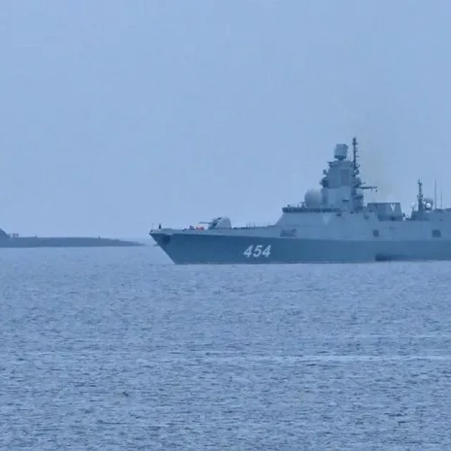 Cuba: llega a La Habana la escuadra naval de Rusia con fragata y submarino nuclear
