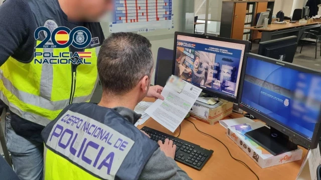 Mas de un centenar de detenidos por crear contratos falsos a extranjeros ilegales en Murcia y otras provincias