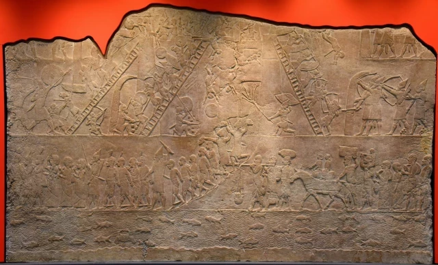 Antiguas tumbas revelan la gran presión fiscal en el Imperio Asirio, donde los pobres eran cada vez más pobres