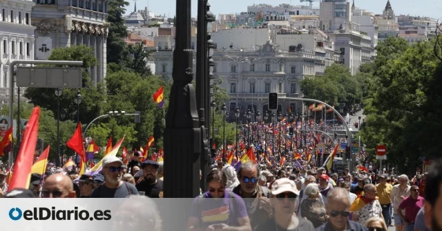 El movimiento republicano sale a las calles por el aniversario de la coronación de Felipe VI: "Diez años bastan"