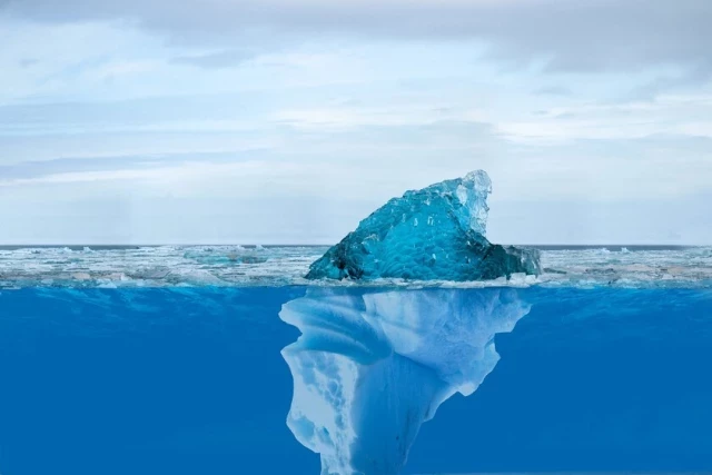 Esta web hace justo lo que siempre he querido: dibujo un iceberg y me dice qué parte flota