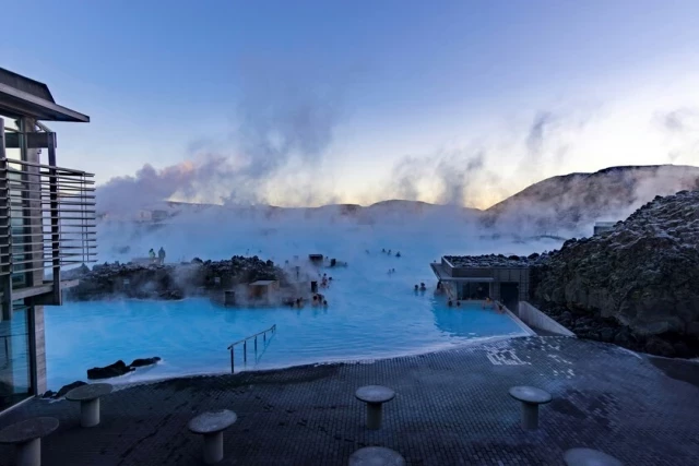 Islandia está tan cansada del turismo que ha decidido atajarlo de forma drástica: friendo a impuestos a sus visitantes