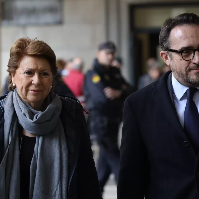 El Constitucional rebaja la condena por prevaricación a la exministra Álvarez por los ERE de Andalucía