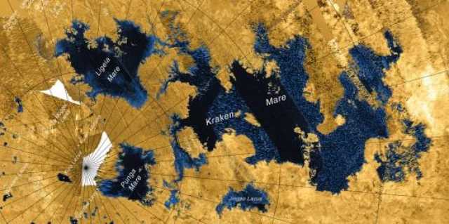 Señales de erosión por oleaje en las costas de Titán