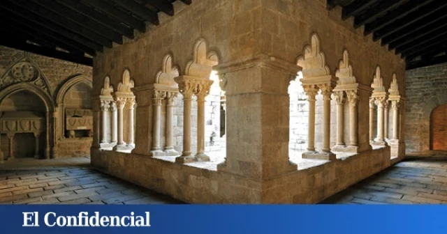 La iglesia escondida en pleno centro de Barcelona poco visitada que cautiva a los historiadores por su peculiar arquitectura