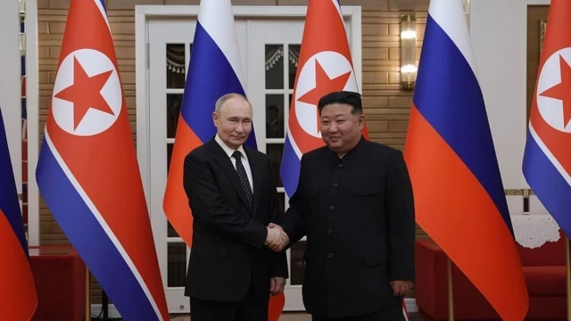 Corea del Sur se plantea enviar armas a Ucrania y Putin avisa de que sería "un gran error"