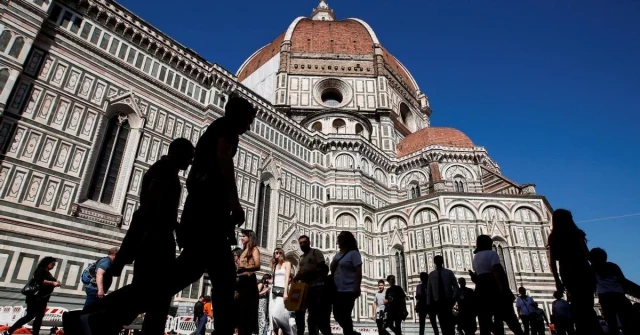 Golpe para Meloni: la izquierda triunfa en las elecciones municipales en Italia