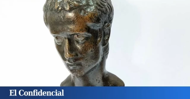 Encuentran un busto de Calígula realizado hace 2.000 años cerca del Vesubio
