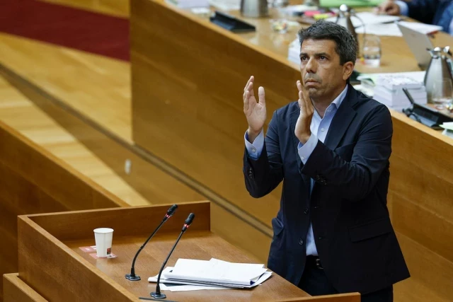 El PP valenciano vota en contra de una enmienda para incluir la condena al franquismo en la ley de concordia