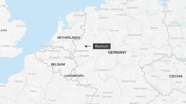 Varios heridos en ataque con ácido en una cafetería en Alemania (ENG)