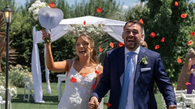 La locura de las bodas actuales en España, con 150 euros de regalo ya no basta