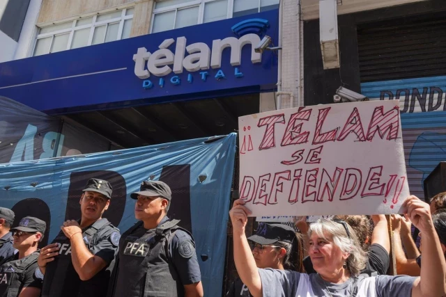 El Gobierno de Argentina convierte la agencia de noticias Télam en una de publicidad del Estado