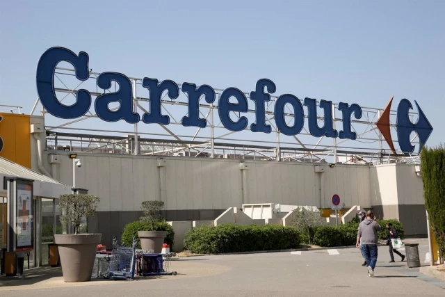 Desestiman una demanda por la deuda de una tarjeta revolving de Carrefour porque el contrato era incomprensible