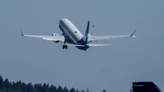 El Departamento de Justicia planea acusar a Boeing de fraude (EN)