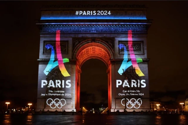 Juegos Olímpicos de París: los turistas se mantienen alejados y Air France recibe un golpe de 180 millones [ING]
