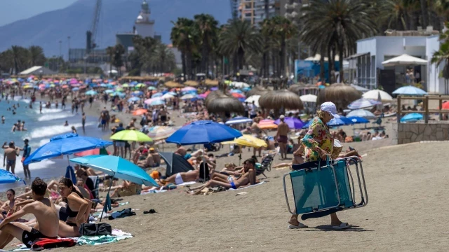 España bate récords de llegada de turistas internacionales: 33 millones hasta mayo y 43.200 millones de gasto