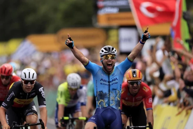 Cavendish ya es el gran campeón del Tour: supera los 34 triunfos de Merckx