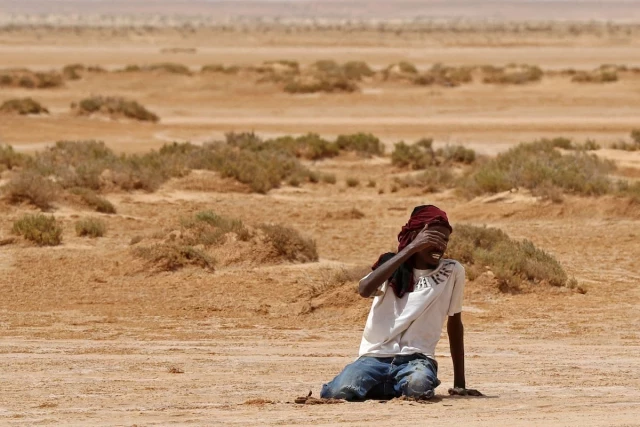 Torturas, secuestros, asesinatos y violaciones: las guerras de África empujan a los refugiados a la infernal ruta del Sáhara